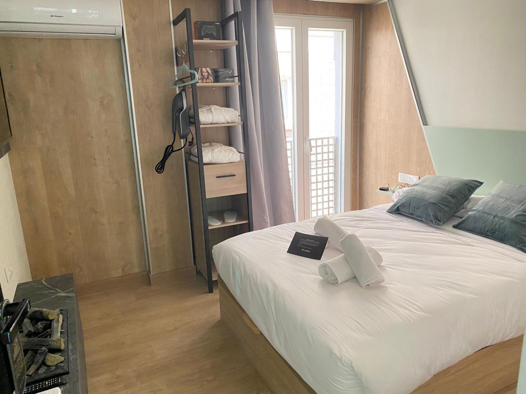 Hotel Prueba Гранада Екстериор снимка